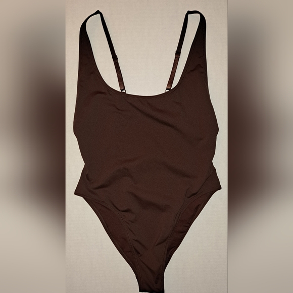 ⛱️SKIMS 1 Piece Scoop Neck Tank Adjustable straps Swimsuit Brown Cocoa 12 14 L - Picture 2 of 7